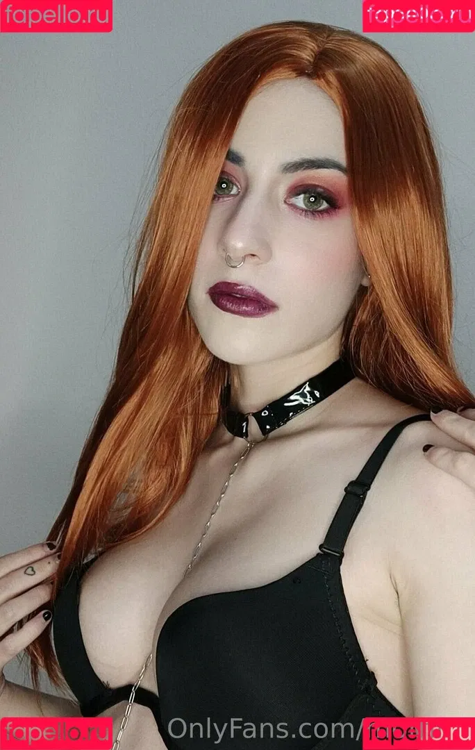 Morhiril Cosplay Onlyfans Photo Gallery 