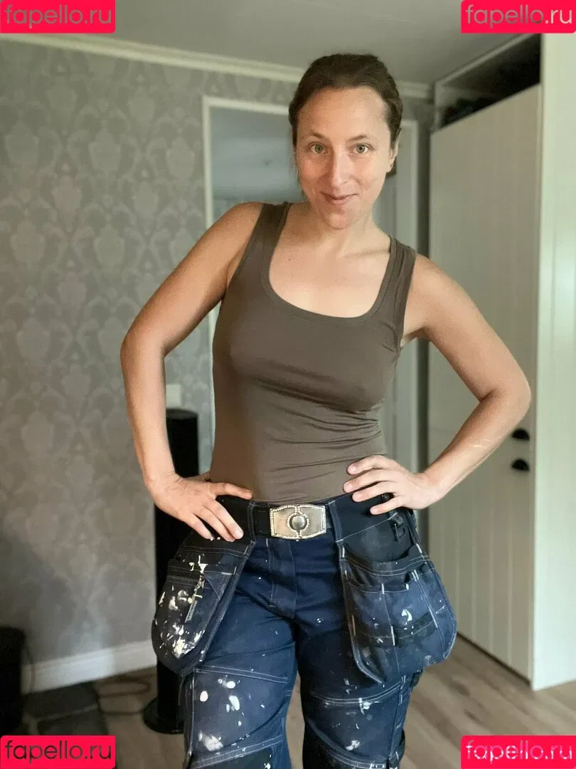 i-sophie Onlyfans Photo Gallery 