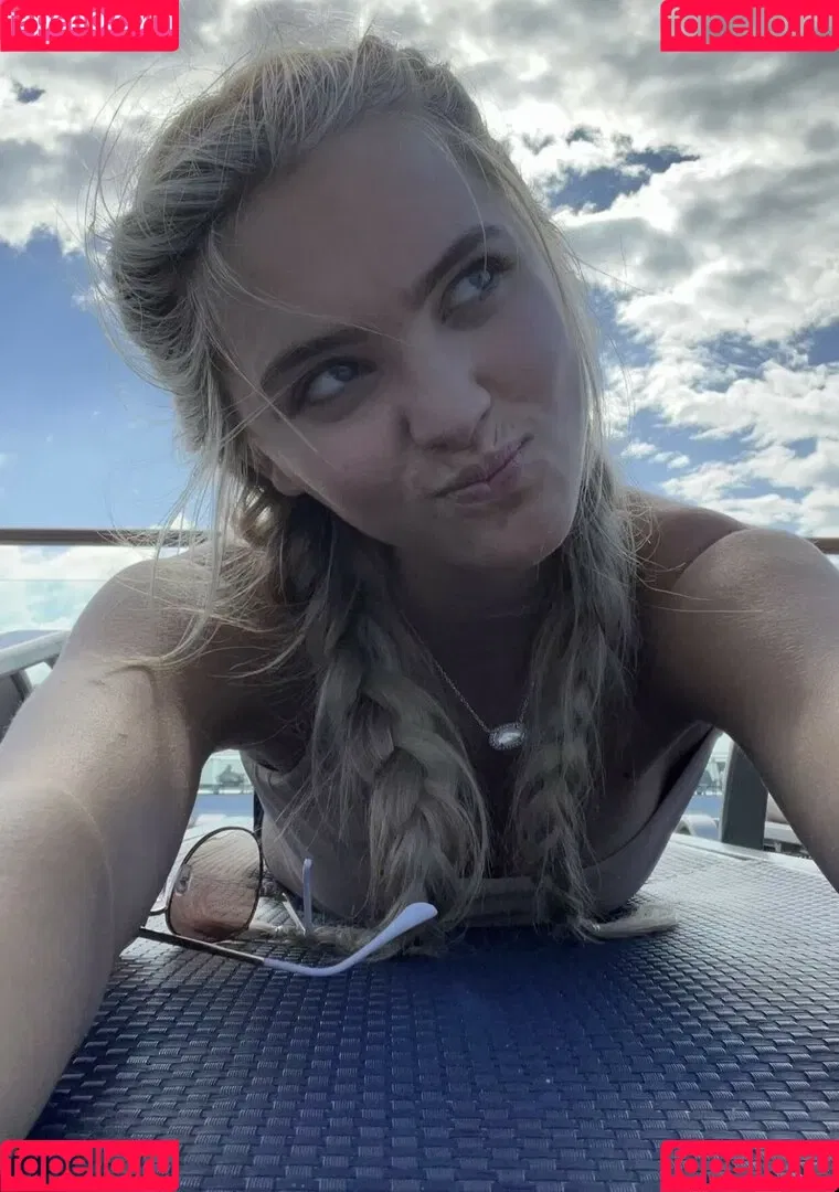 Paigemackenzie Onlyfans Photo Gallery 