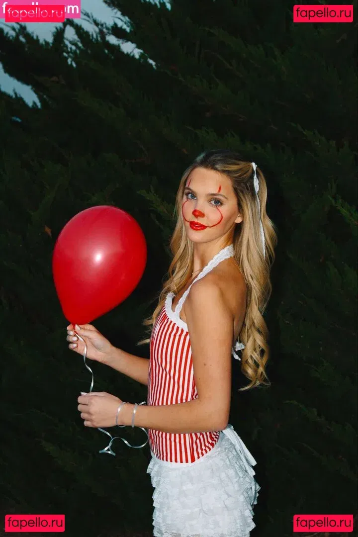 Paigemackenzie Onlyfans Photo Gallery 