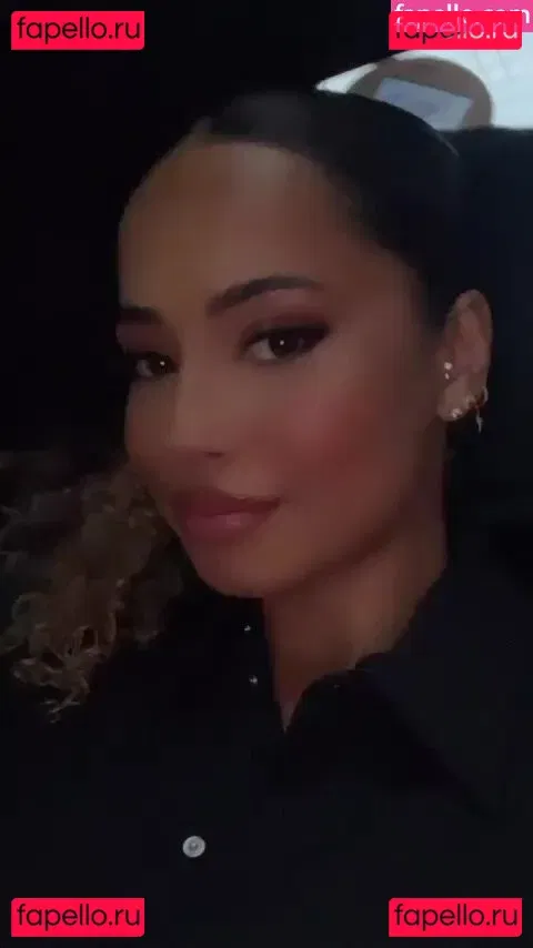 Amber Gill Onlyfans Photo Gallery 