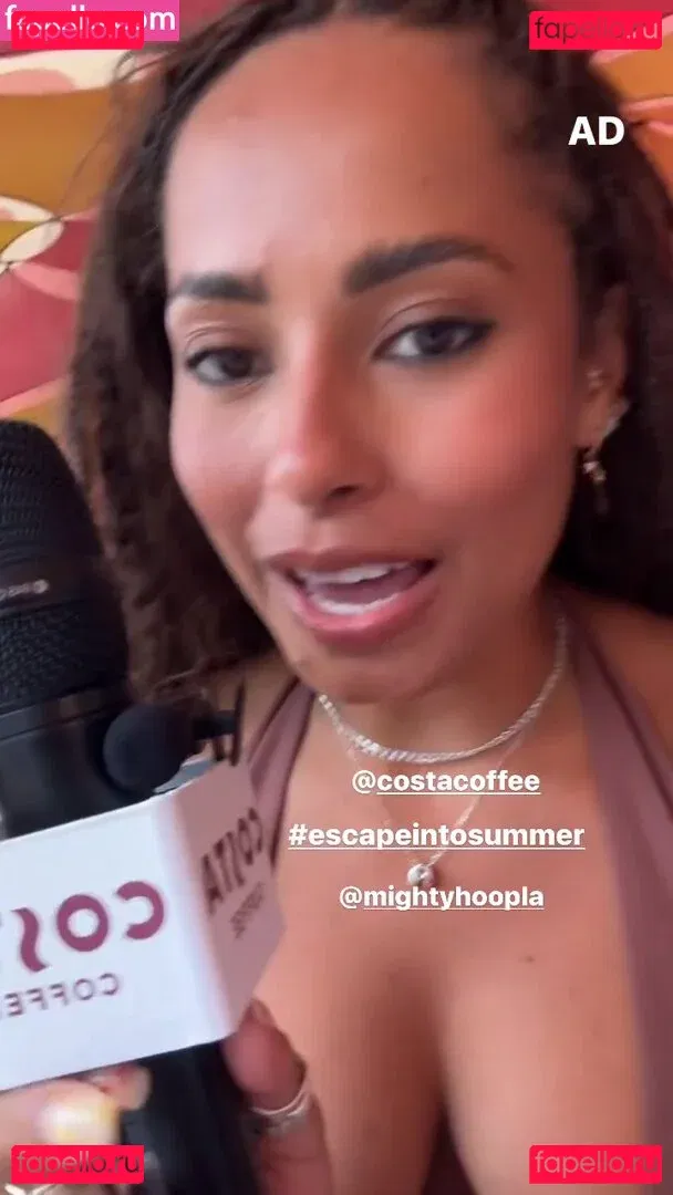 Amber Gill Onlyfans Photo Gallery 