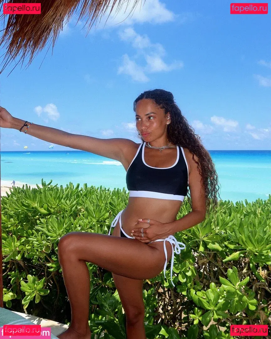 Amber Gill Onlyfans Photo Gallery 