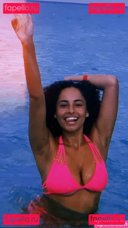 Amber Gill Onlyfans Photo Gallery 