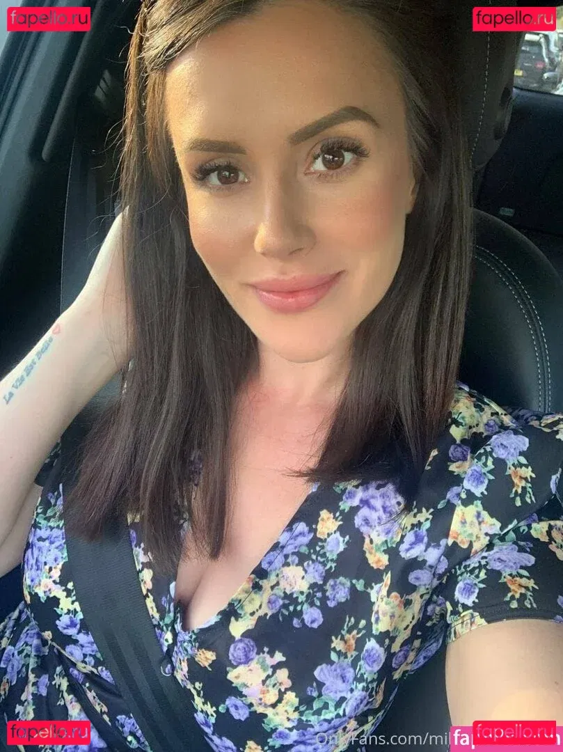 milfcharlieerose3 Onlyfans Photo Gallery 