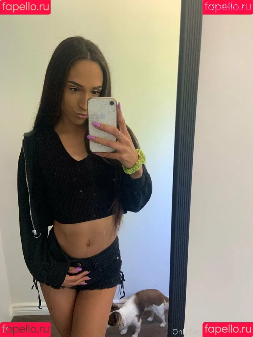ItsRae69 Onlyfans Photo Gallery 