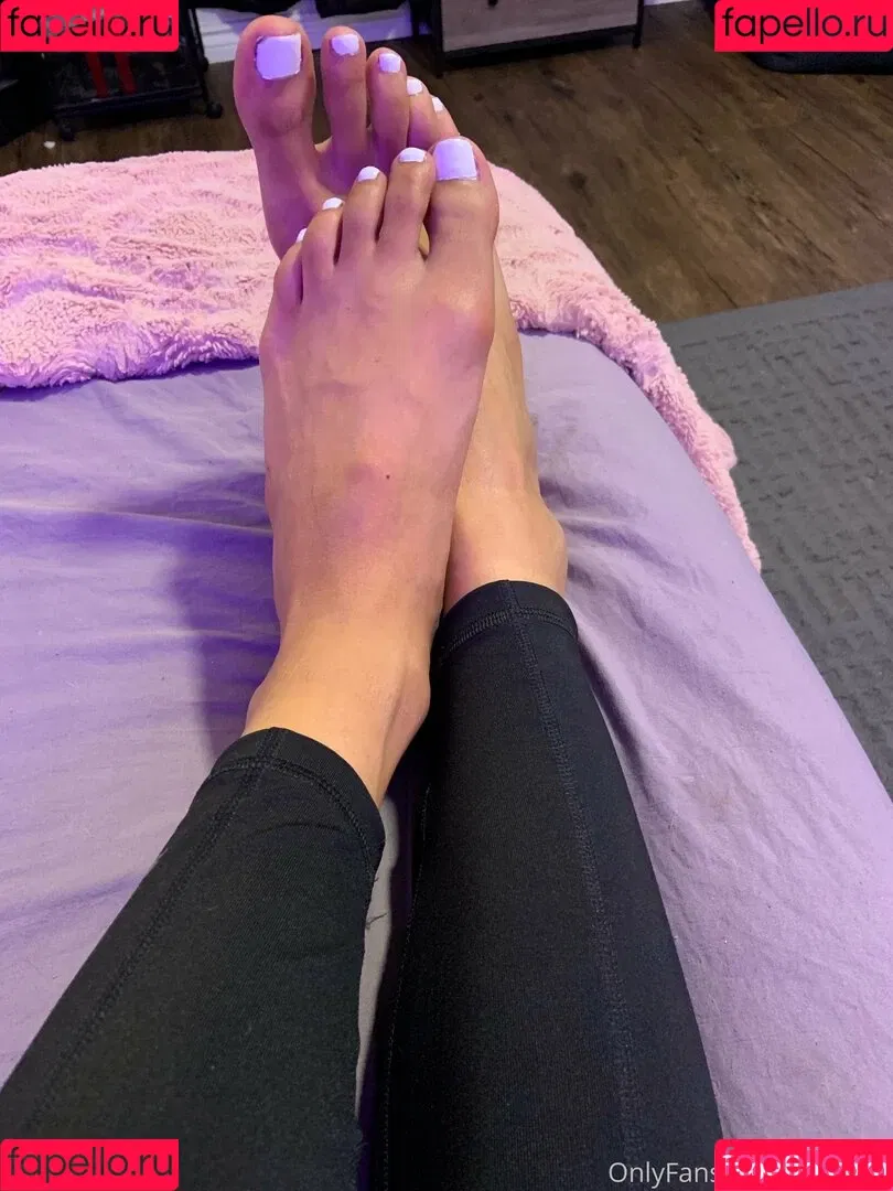ItsRae69 Onlyfans Photo Gallery 
