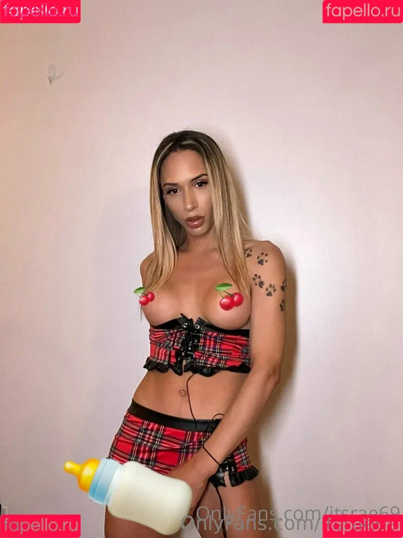 ItsRae69 Onlyfans Photo Gallery 