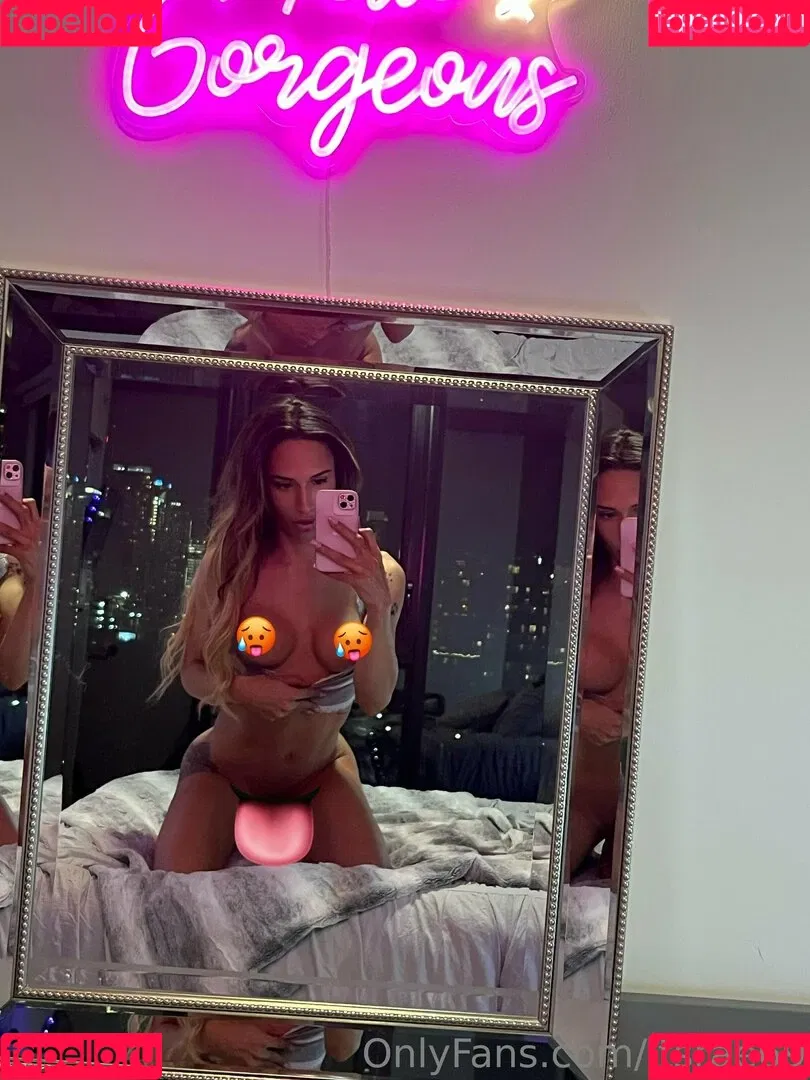 ItsRae69 Onlyfans Photo Gallery 