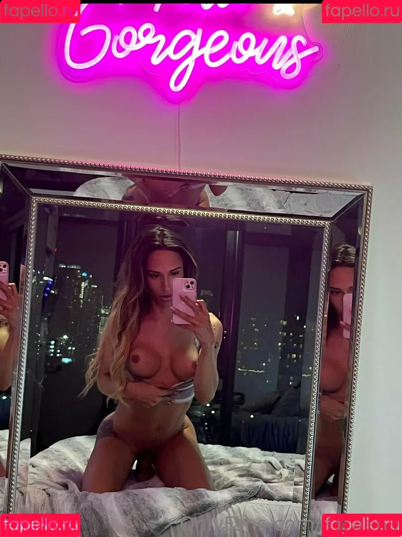 ItsRae69 Onlyfans Photo Gallery 