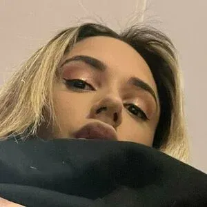 ItsRae69 Onlyfans Photo Gallery 