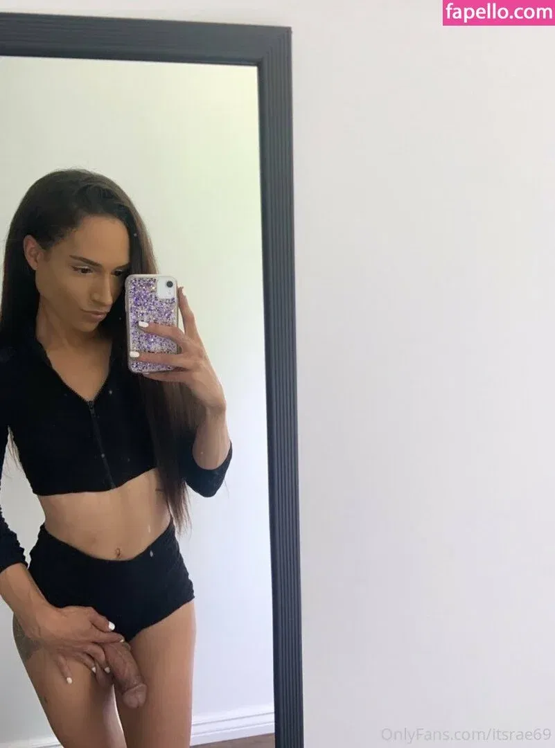 ItsRae69 Onlyfans Photo Gallery 