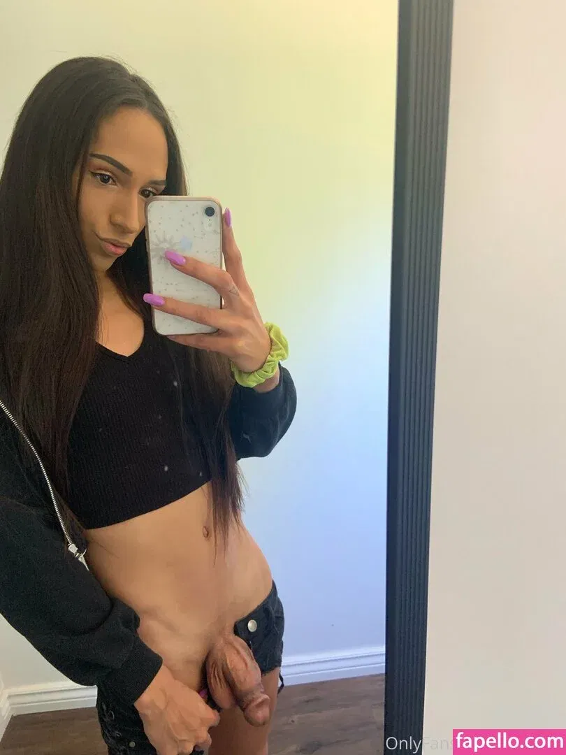 ItsRae69 Onlyfans Photo Gallery 