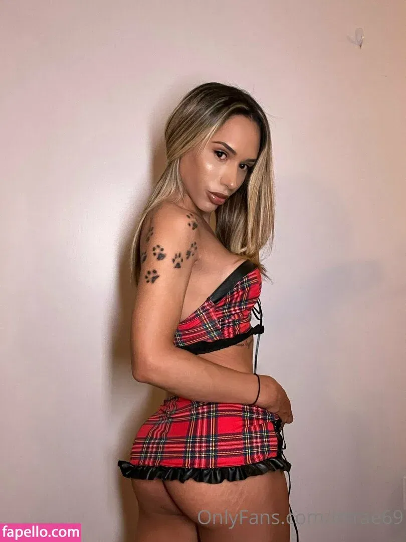 ItsRae69 Onlyfans Photo Gallery 