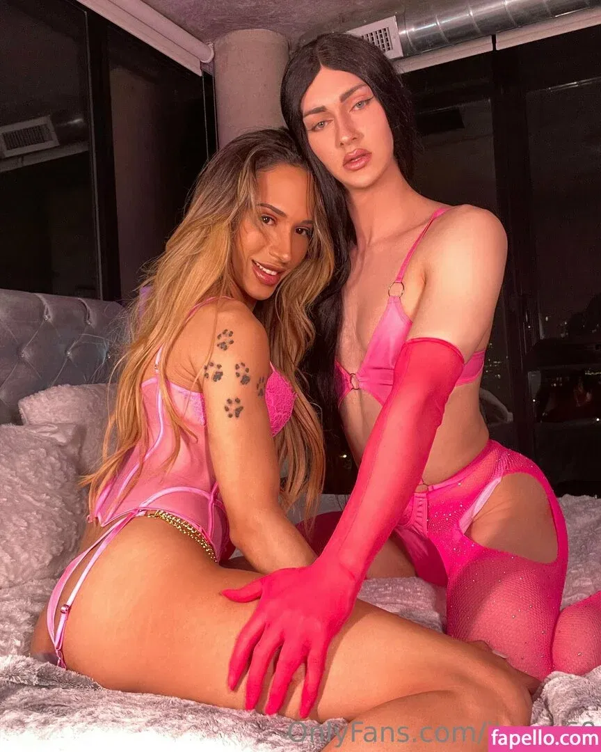 ItsRae69 Onlyfans Photo Gallery 