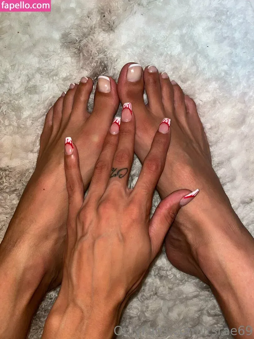 ItsRae69 Onlyfans Photo Gallery 