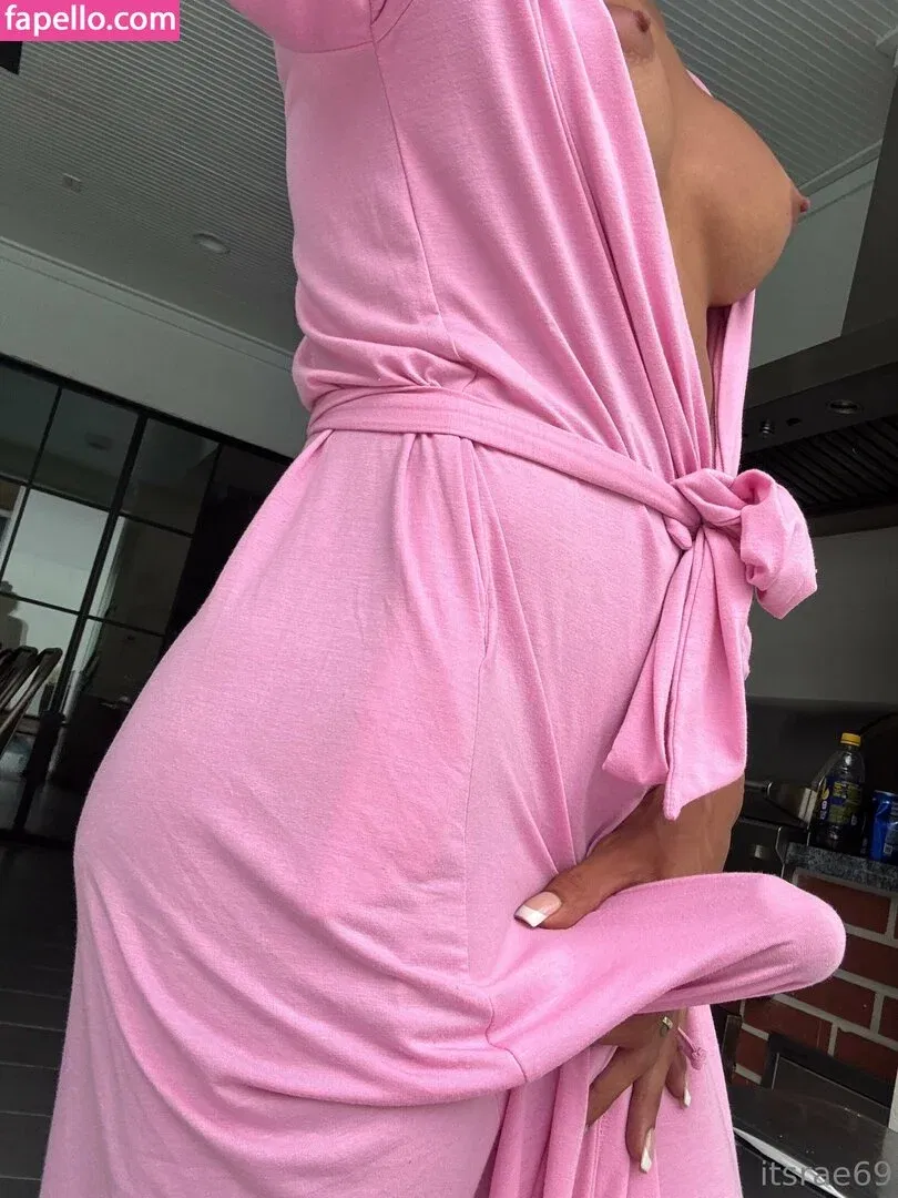 ItsRae69 Onlyfans Photo Gallery 