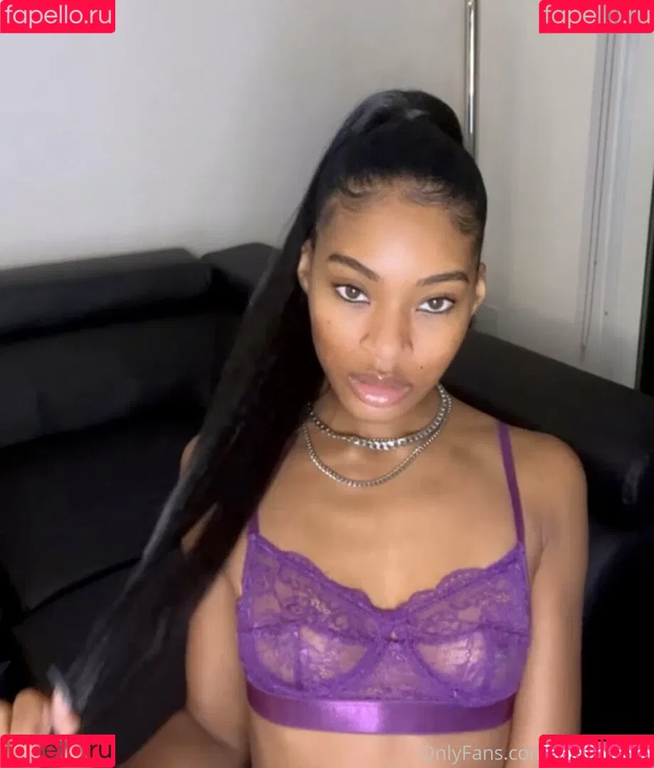 islabizaxxx Onlyfans Photo Gallery 