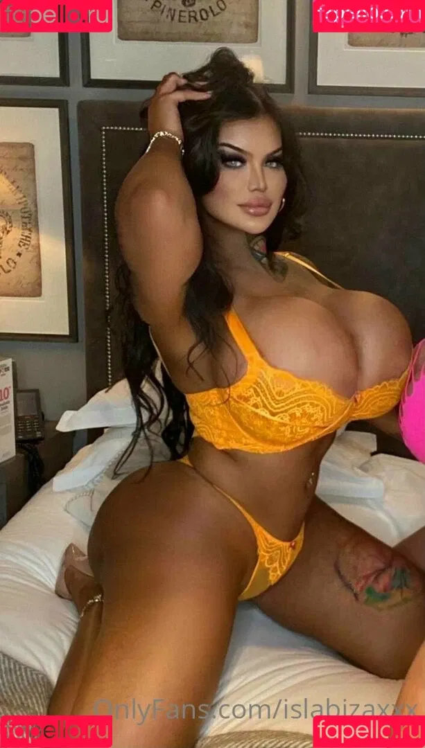 islabizaxxx Onlyfans Photo Gallery 