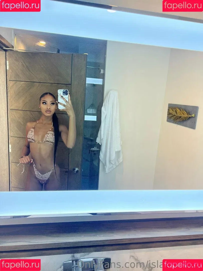 islabizaxxx Onlyfans Photo Gallery 