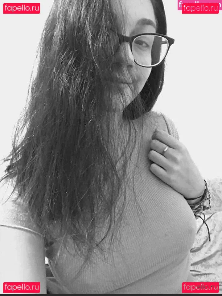 islabizaxxx Onlyfans Photo Gallery 