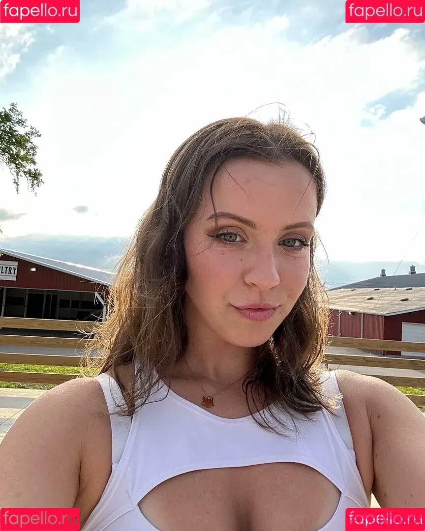Sen City Onlyfans Photo Gallery 