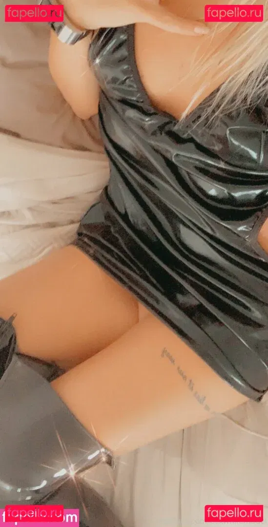 Bexwhitemodel Onlyfans Photo Gallery 