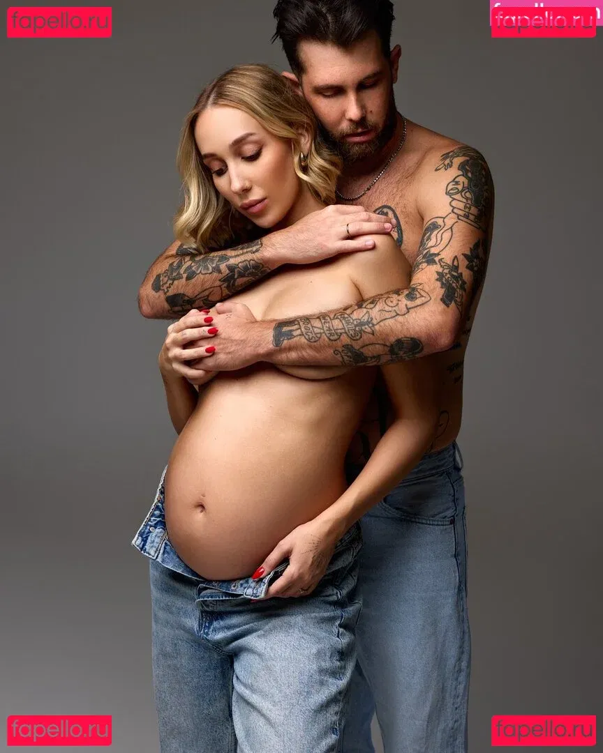 Hortobágyi Viki Onlyfans Photo Gallery 