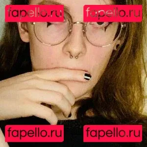 juli_in_space Onlyfans Photo Gallery 