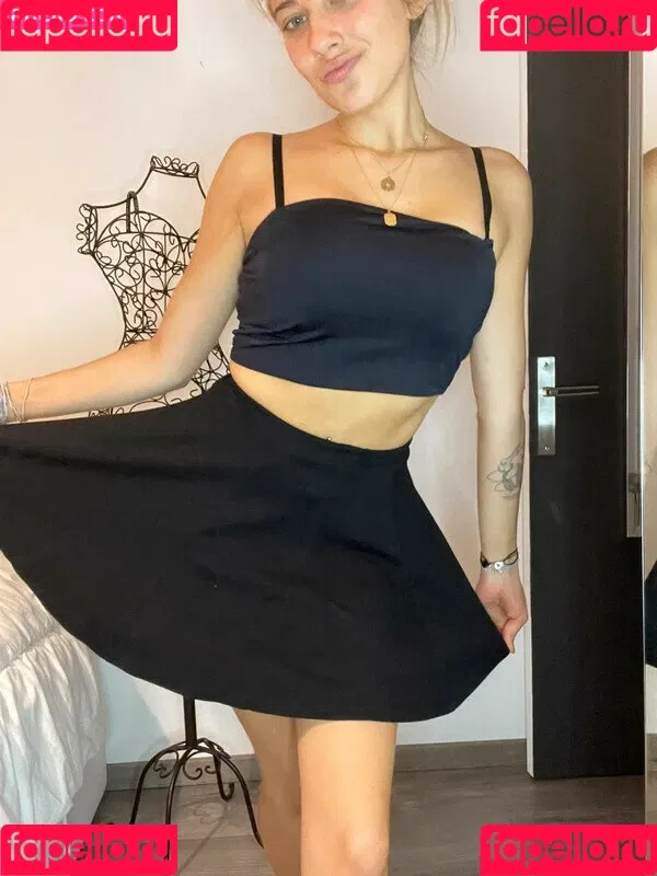 AlaiaJeanneau Onlyfans Photo Gallery 