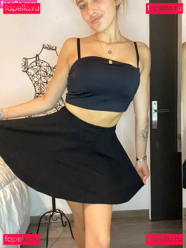 AlaiaJeanneau Onlyfans Photo Gallery 