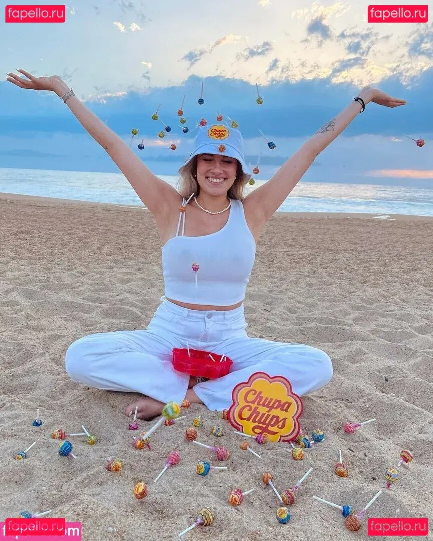 AlaiaJeanneau Onlyfans Photo Gallery 