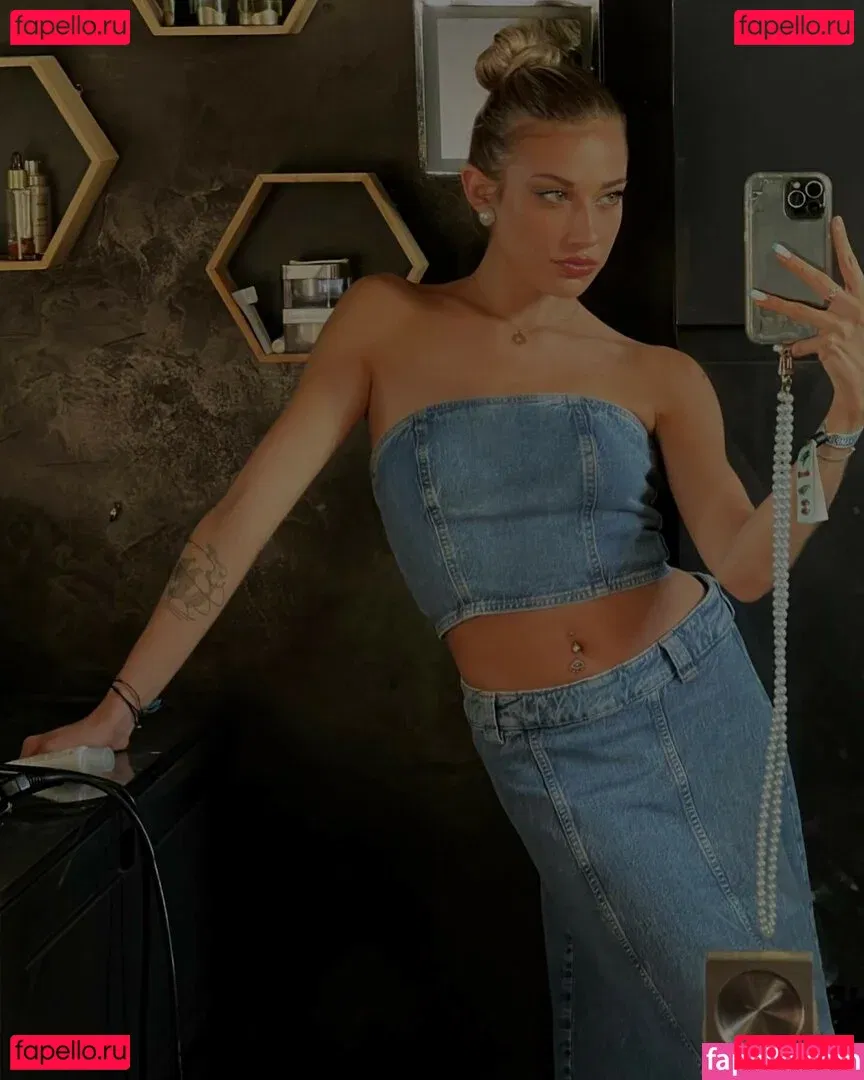 AlaiaJeanneau Onlyfans Photo Gallery 