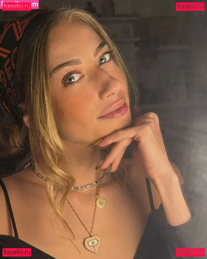 AlaiaJeanneau Onlyfans Photo Gallery 