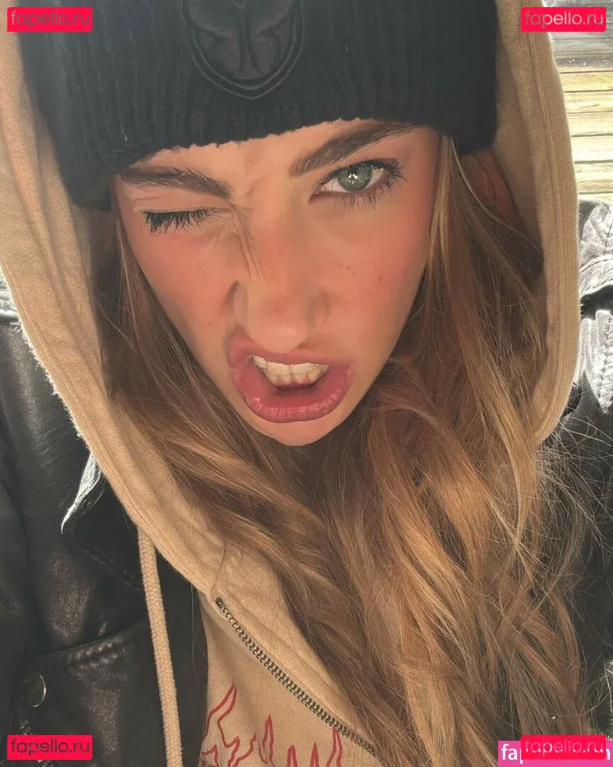 AlaiaJeanneau Onlyfans Photo Gallery 