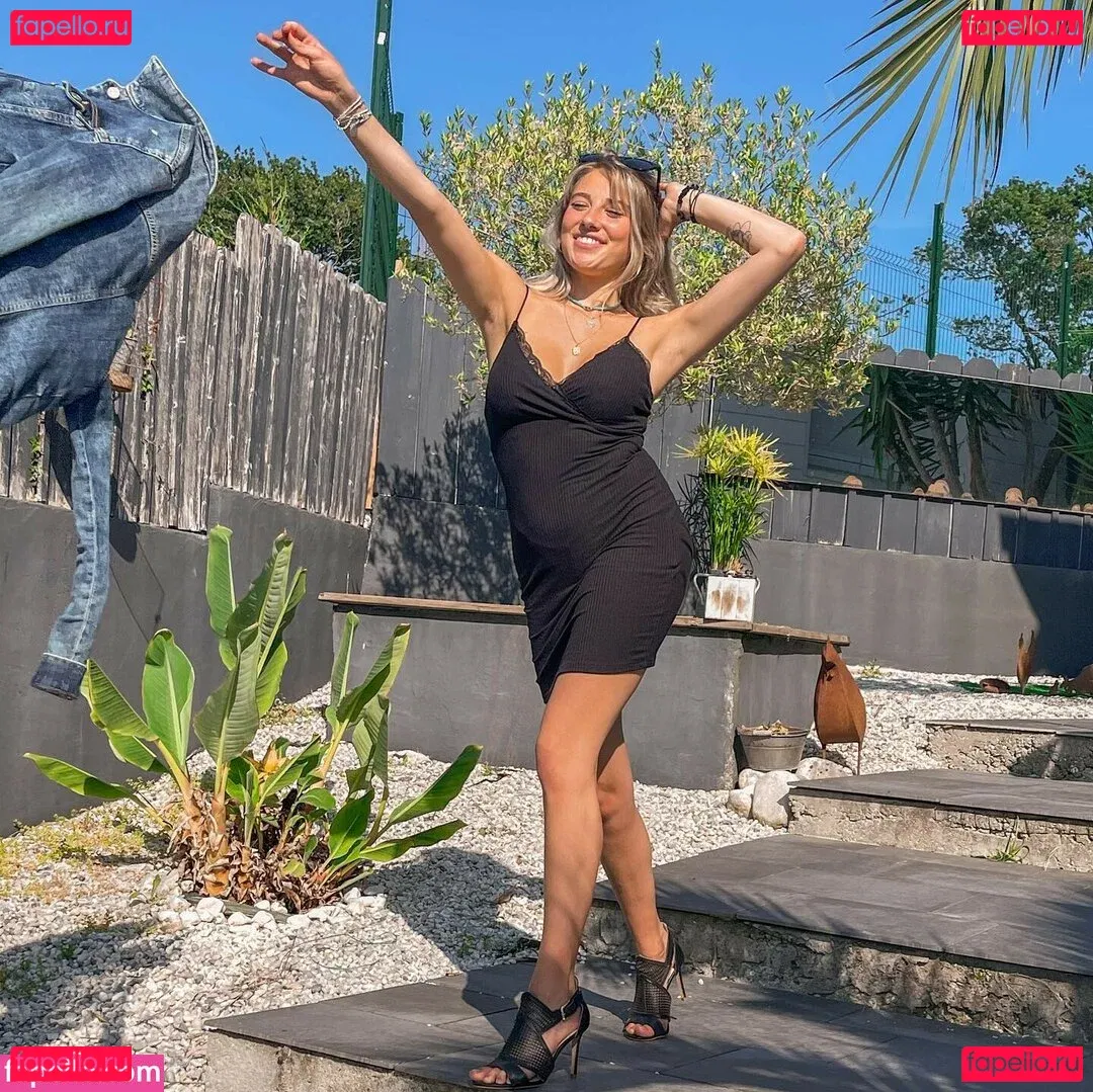 AlaiaJeanneau Onlyfans Photo Gallery 