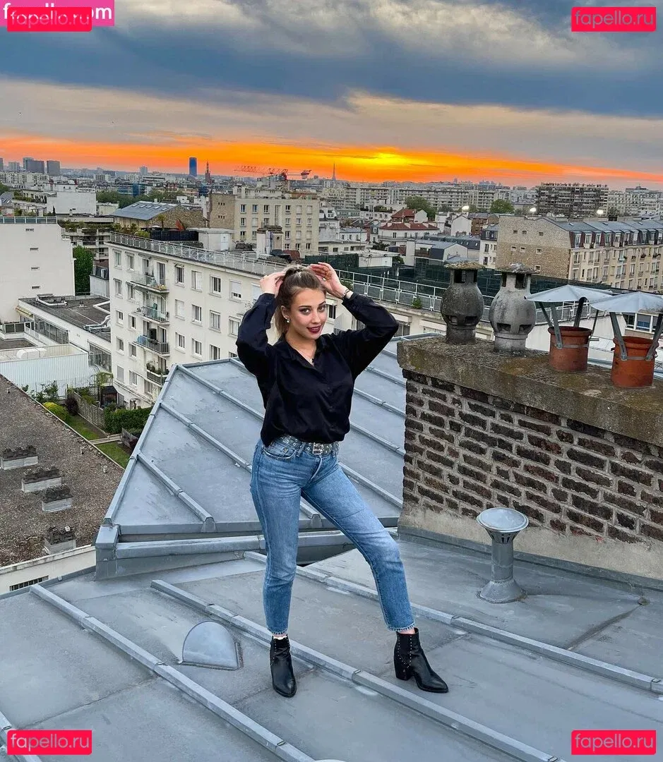 AlaiaJeanneau Onlyfans Photo Gallery 