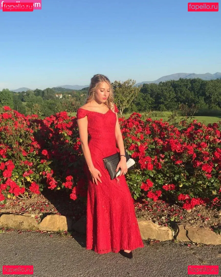 AlaiaJeanneau Onlyfans Photo Gallery 