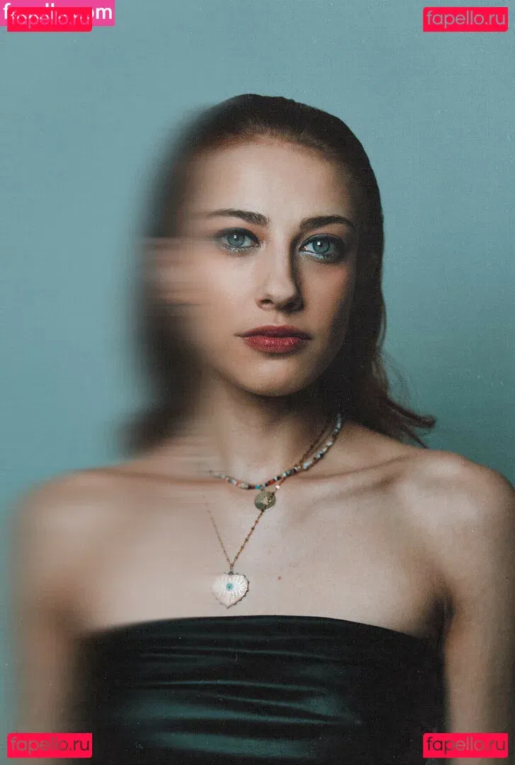 AlaiaJeanneau Onlyfans Photo Gallery 