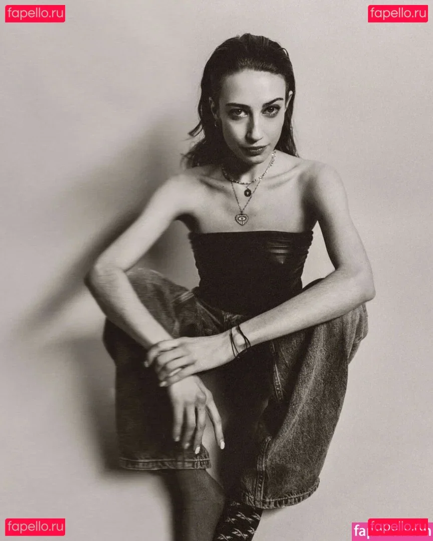 AlaiaJeanneau Onlyfans Photo Gallery 