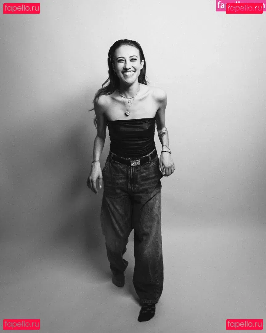 AlaiaJeanneau Onlyfans Photo Gallery 