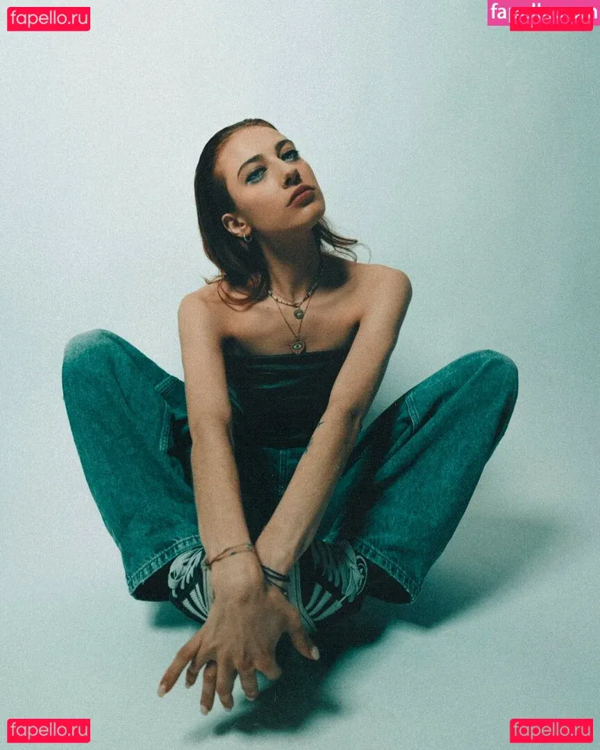 AlaiaJeanneau Onlyfans Photo Gallery 