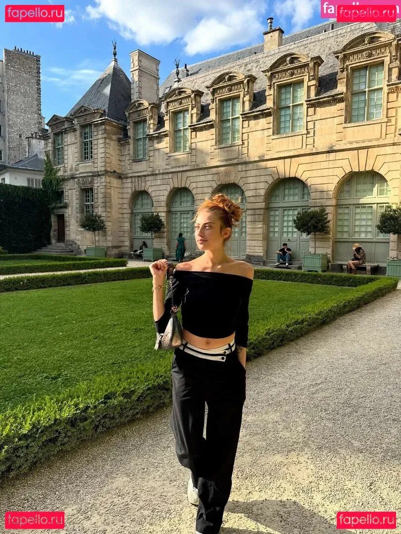 AlaiaJeanneau Onlyfans Photo Gallery 