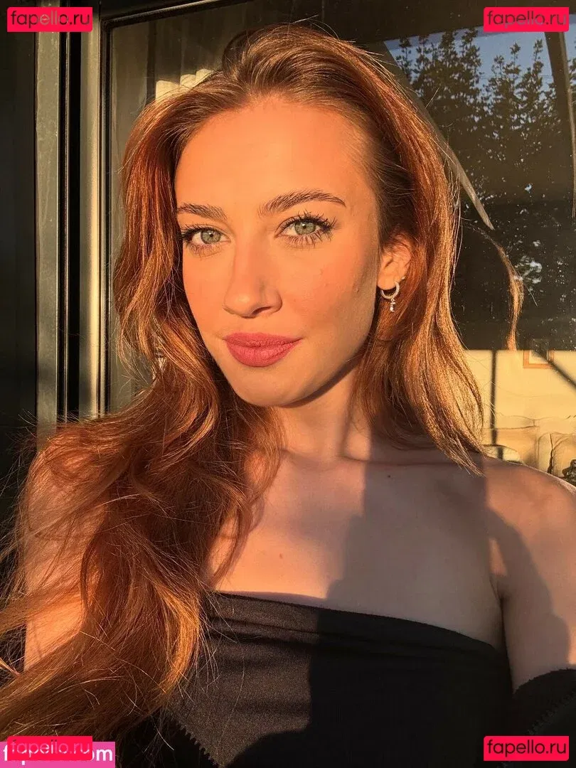 AlaiaJeanneau Onlyfans Photo Gallery 