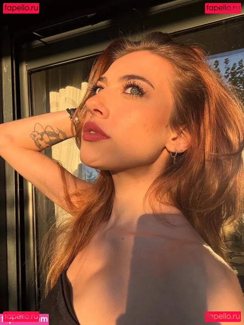 AlaiaJeanneau Onlyfans Photo Gallery 