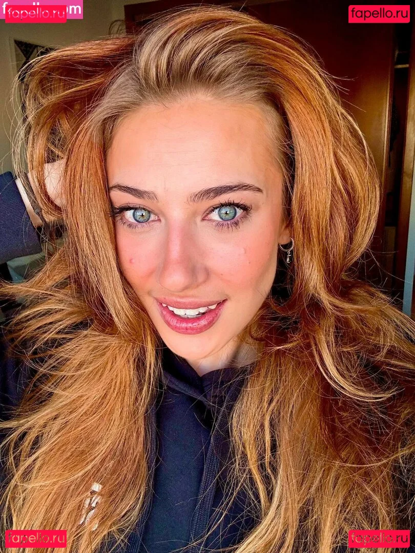 AlaiaJeanneau Onlyfans Photo Gallery 