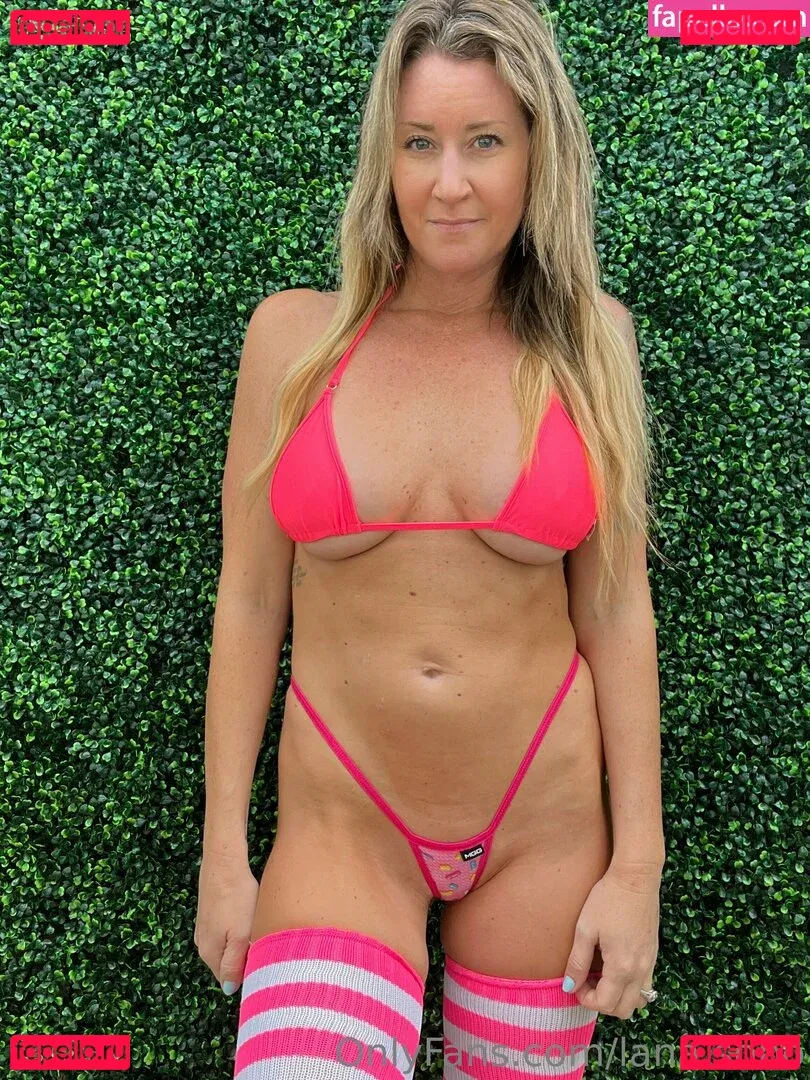 sunsout_lanas_bunsout Onlyfans Photo Gallery 