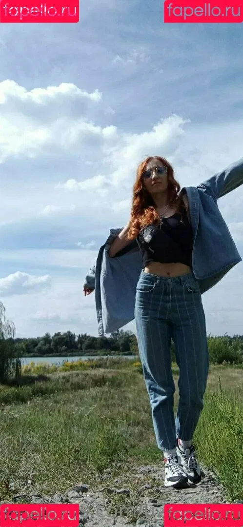 moniiikaaaa Onlyfans Photo Gallery 