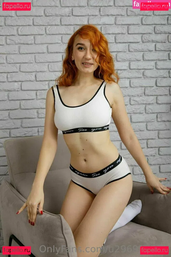 moniiikaaaa Onlyfans Photo Gallery 