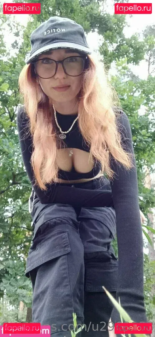 moniiikaaaa Onlyfans Photo Gallery 